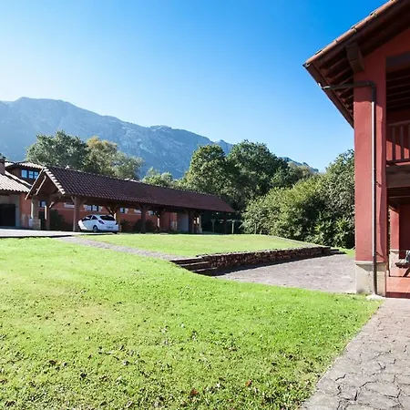 Primorias Llanes Feriehus *